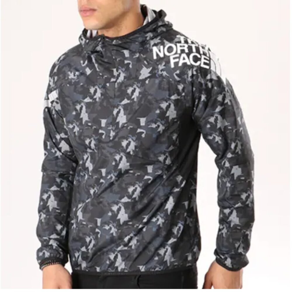 The North Face Coupe-Vent Train Pullover Camo Windbreaker